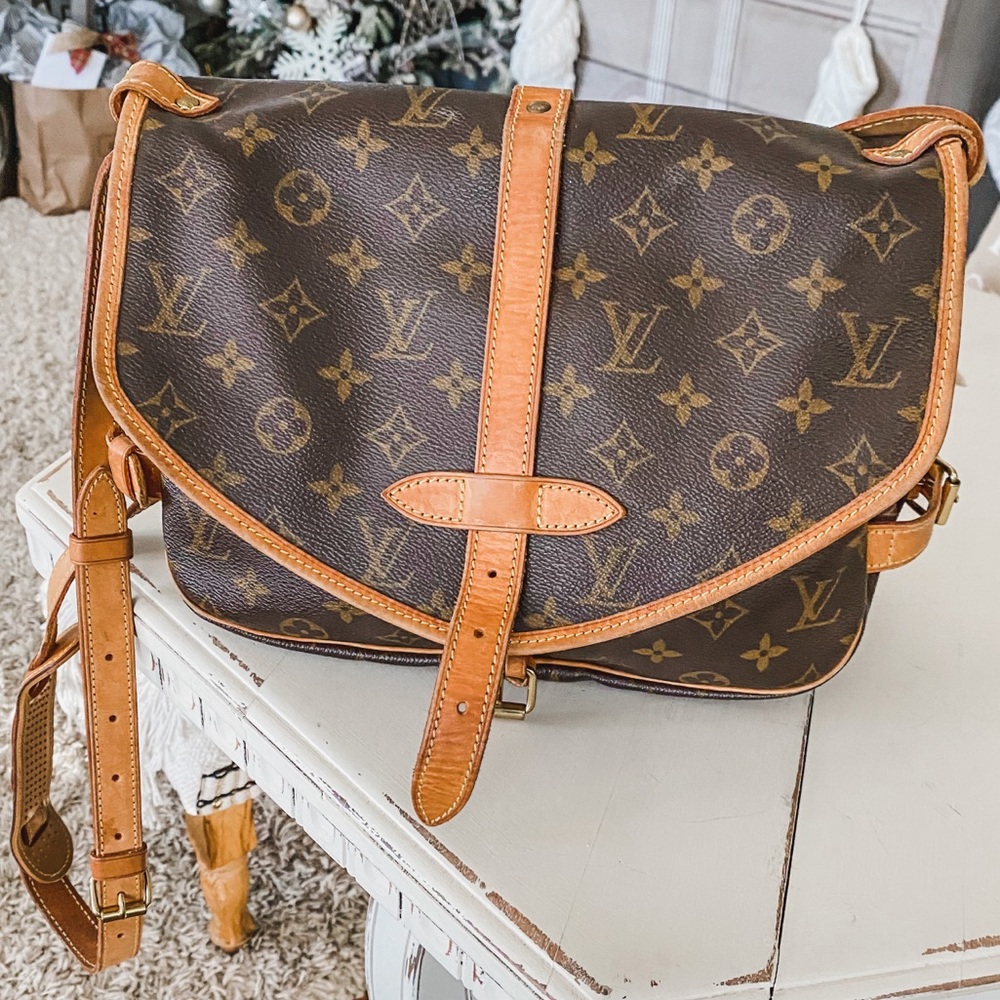 Authentic Louis Vuitton Samur 30